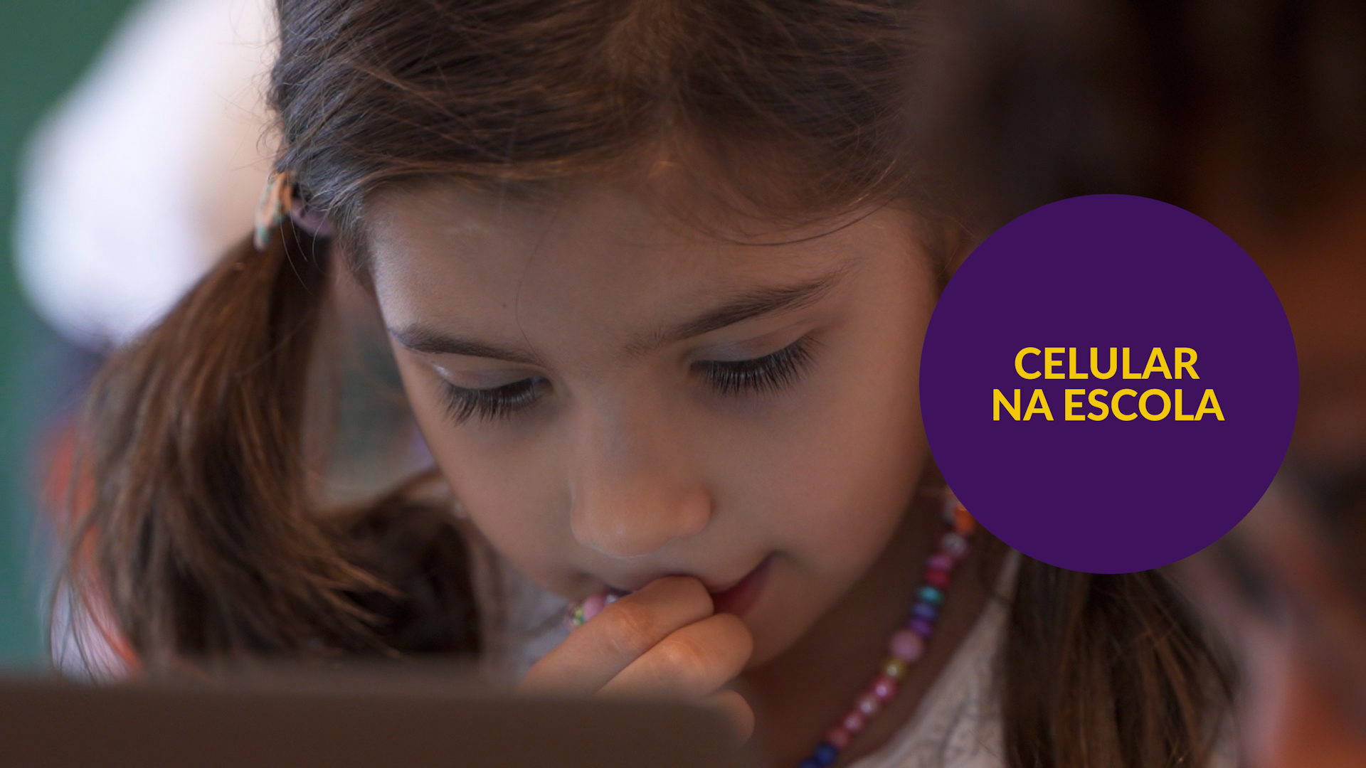 Celular na escola, pode?